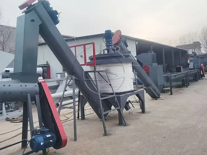 PET flakes making machine