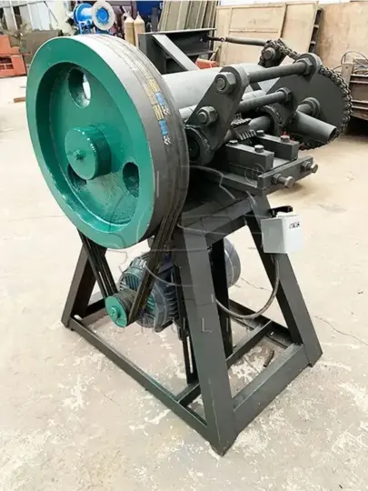 máy cắt khối lốp