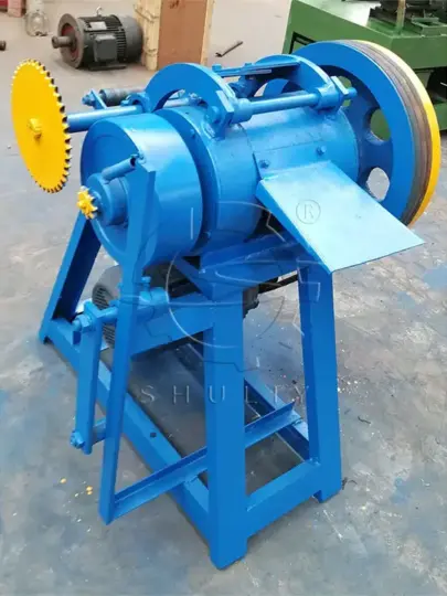 máy cắt khối lốp