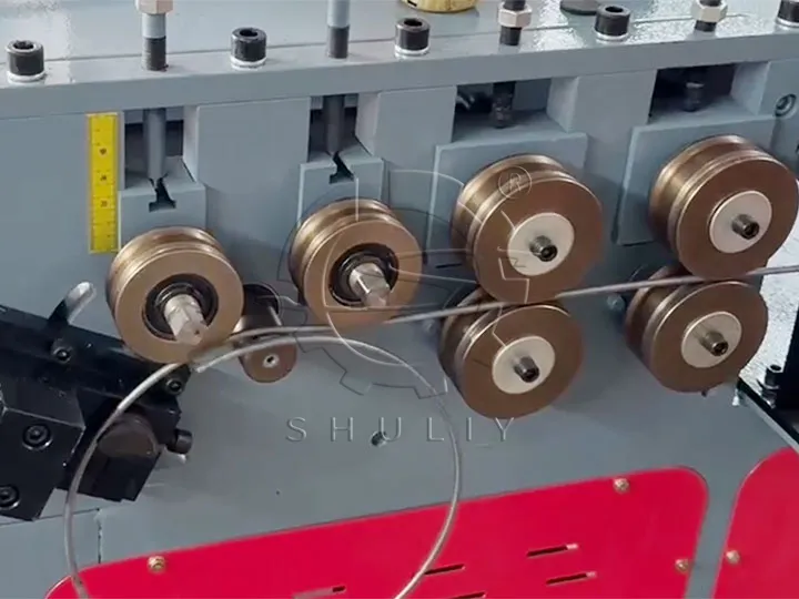 Close-up of the Straightening Rollers