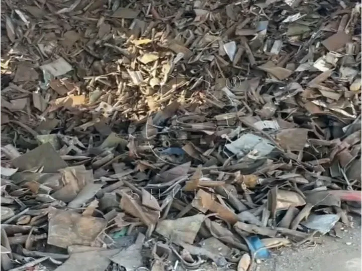 Dirty material before polishing