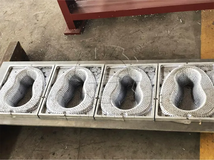 special-shaped tray mold